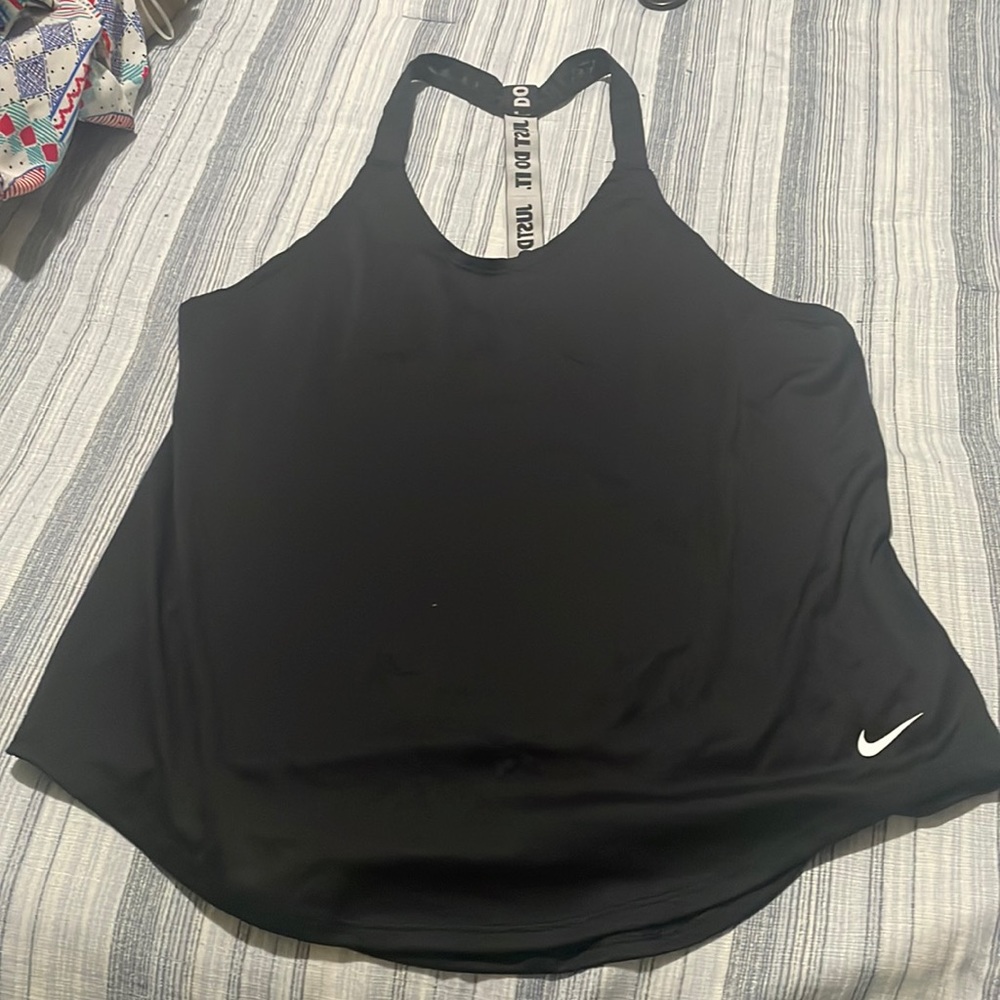 Nike tank